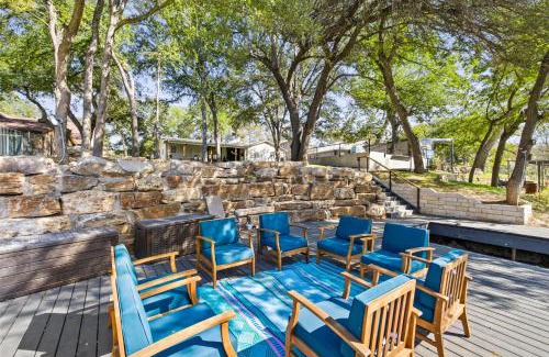 Horseshoe Bay House | The Creek Villa Heated Pool & Spa and Boat Slip