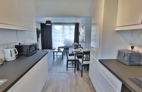 Croxley Green Apartment | The Crescent House by HKM Housing