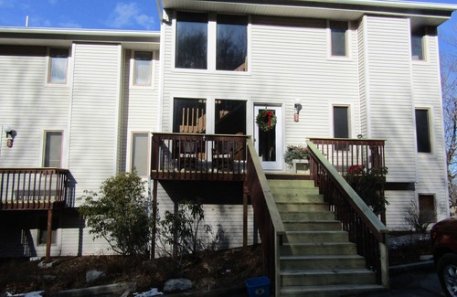 Sugar Mountain Condo | The Crest 200-j 1 Bedroom Condo by RedAwning