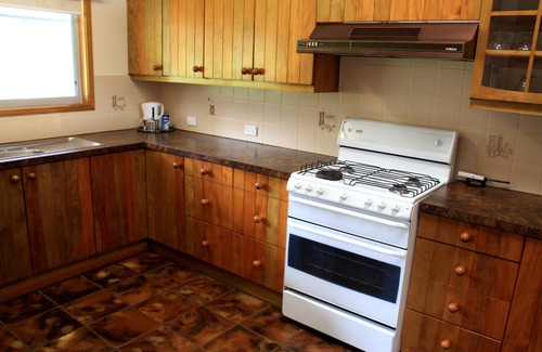 Norfolk Island Apartment | The Crest Apartments