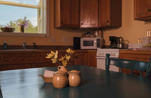 Crestone Villa | The Crestone Casitas: Casita Suite #3