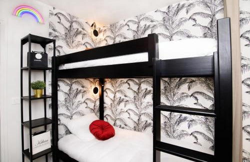 Front de Lac Apartment | The Creteil Shelter - Duke Housing
