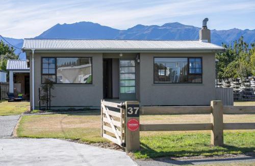 Te Anau House | The Crib Haven - Te Anau Holiday Home