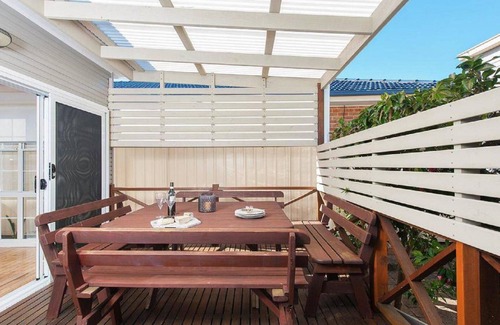Fingal Bay House | The Croft, 11 Boulder Bay Rd - Cosy Beach House with Aircon & only 270m to the Beach