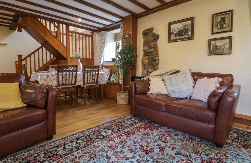 Holsworthy House | The Croft