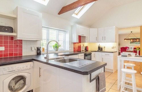 Stow Bedon Cottage | THE CROFT, pet friendly, character holiday cottage in Watton