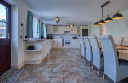 Llangennith House | The Cross - 4 Bedroom Cottage - Llangennith