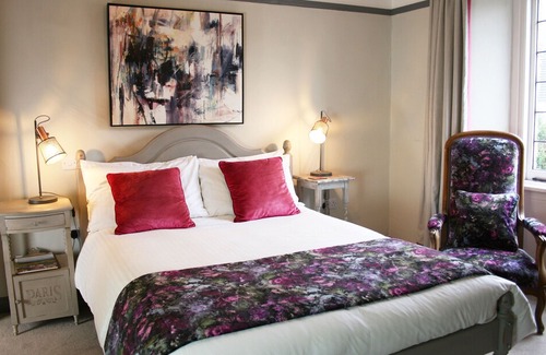 Croscombe Bed & Breakfast | The Cross at Croscombe