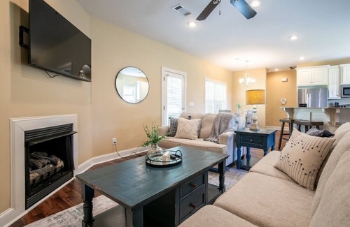 Oxford House | The Cross Creek, Disc rate for S. Carolina game!