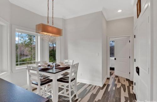 Shreveport House | The Cross Lake Maison
