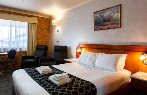 Junee Hotel | The Crossing Motel