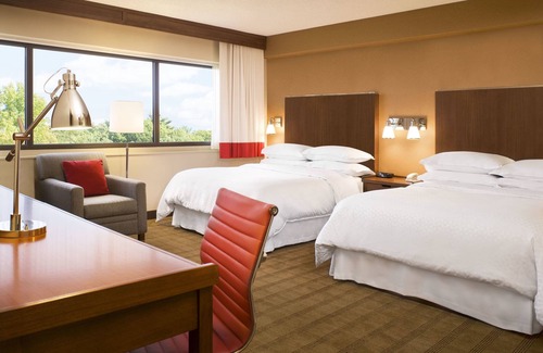 Newburgh Hotel | The Crossroads Hotel, Newburgh