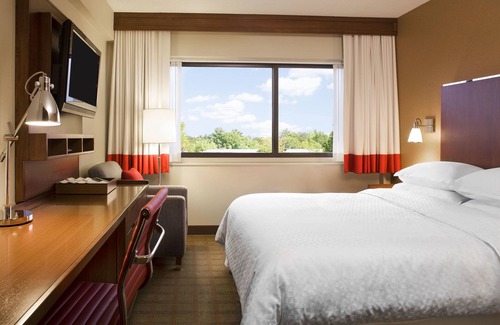 Newburgh Hotel | The Crossroads Hotel, Newburgh