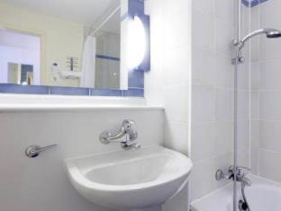 Wyken Hotel | The Crossway Hotel, Part of AG Collection