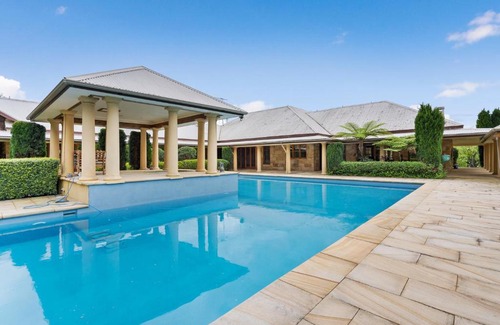 Somersby House | The Crowes Nest