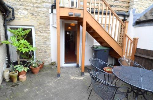 Woodstock Hotel | The Crown