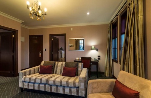 Ahuriri Hotel | The Crown Hotel Napier