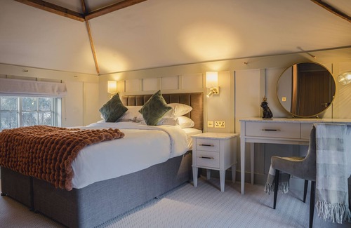 Slough House | The Crown Inn at Burnham Beeches