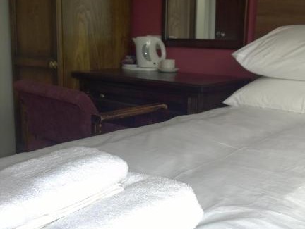 Stornoway Hotel | The Crown Inn