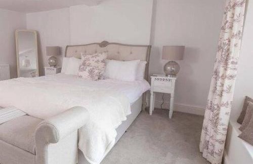 Culworth Hotel | The Crown Inn