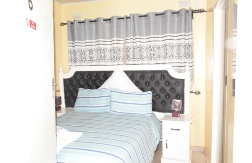 Harare House | The Crown Inn Guest House