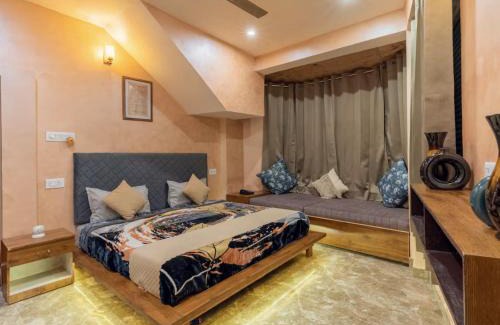 Amritpur Hotel | The Cullinan House