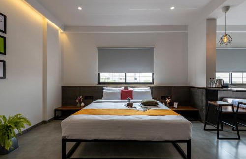 Solapur Hotel | The Cult Stay