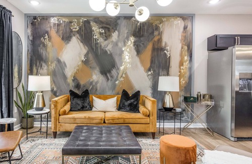 New Albany House | The Curated Chateau—Minutes from Louisville