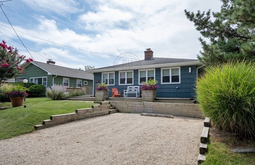 Rehoboth by the Sea House | THE CUTEST BEACH HOUSE IN TO OCEAN!