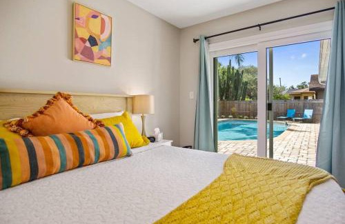 Palm Harbor House | The Cycling Mermaid Palm Harbor, Florida - Bonus Travel Itinerary!