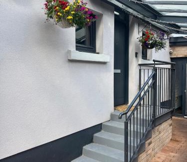 Fintry Apartment | The Cygnet Flat