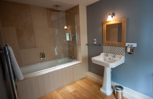 Great Massingham Bed & Breakfast | The Dabbling Duck