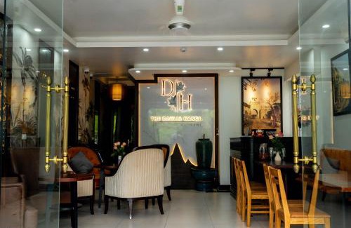 Long Bien Hotel | The Dahlia Hotel & Apartments
