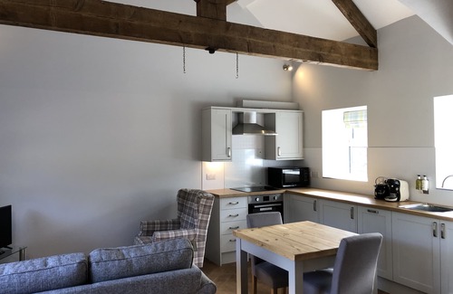 Cottingham Apartment | The Dairy, 1 bed studio, Wolds Way Holiday Cottages