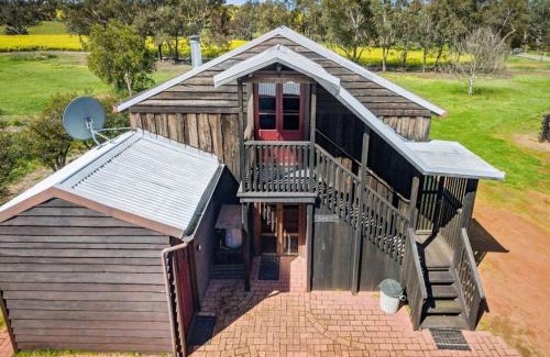 Katrine House | The Dairy - 2 Story Rustic style accommodation with Mod Cons