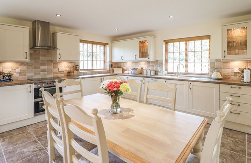 Eastwood Cottage | THE DAIRY, family friendly, with open fire in Eastwood