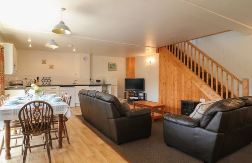 Bude Cottage | THE DAIRY, family friendly, with a garden in Bude