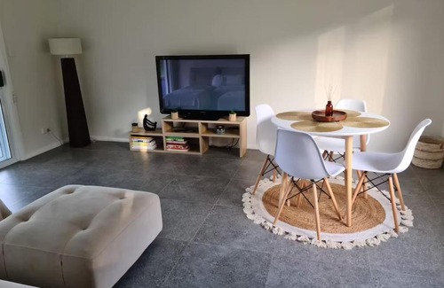 Hallidays Point House | The Dairy FarmGate366 Blackhead Road