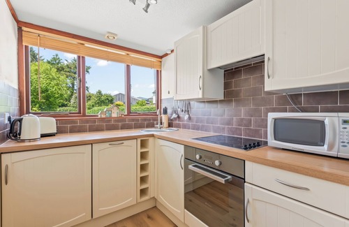 St. Neot Cottage | THE DAIRY, pet friendly, character holiday cottage in St Neot