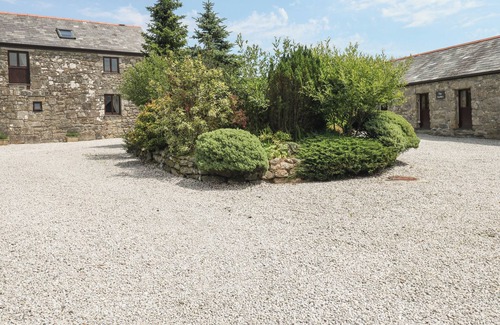 St. Neot Cottage | THE DAIRY, pet friendly, character holiday cottage in St Neot