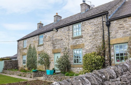 Peak District Cottage | THE DAIRY, pet friendly, character holiday cottage in Tideswell Moor