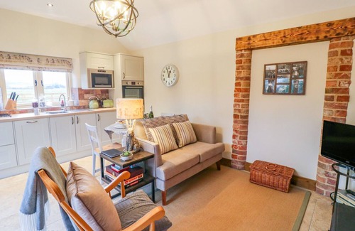 Aubourn Cottage | THE DAIRY, pet friendly, with open fire in Lincoln