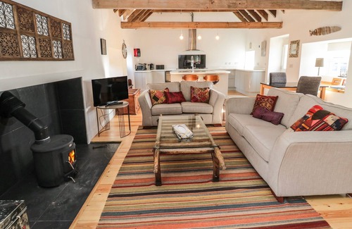 Berwick-upon-Tweed House | THE DAIRY, romantic, character holiday cottage in Berwick-Upon-Tweed