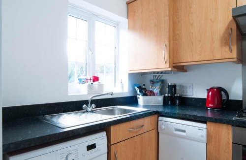 Castle Donington House | The Dakota - next to East Midlands Airport