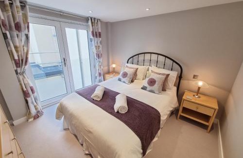 Bath City Centre Apartment | The Danbury, Lower Borough Walls