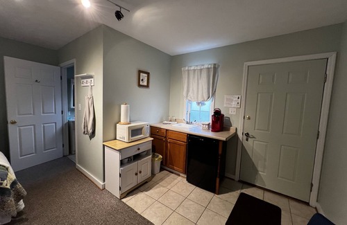 Damascus House | The Dancing Bear Inn