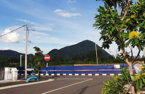 Baling House | The Dandelion Homestay