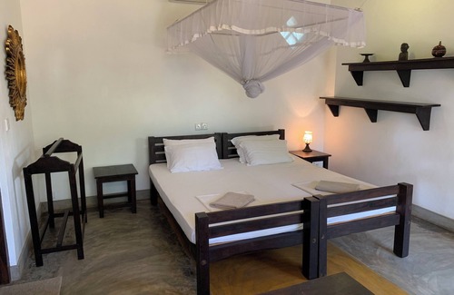 Pottuvil Division 2 Bed & Breakfast | The Danish Villa