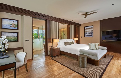Padang Matsirat Hotel | The Danna Beach Villas - A Member of Small Luxury Hotels of the World
