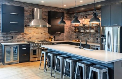 Hemlock Valley House | The Dark and Stormy Executive Mountain Retreat. The Cabin to Ski in and Ski Out